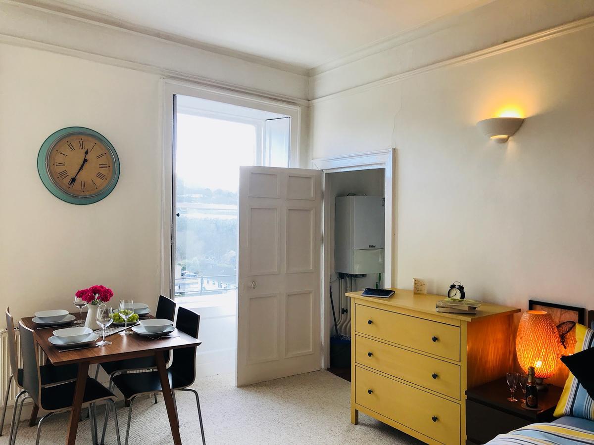 Grosvenor Apartments Бат Екстер'єр фото